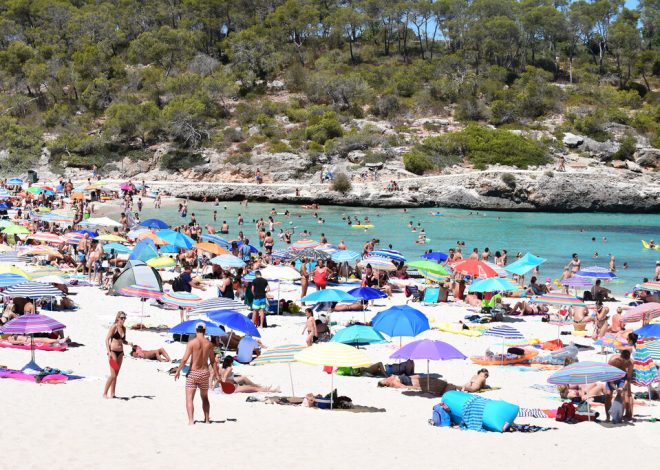 Algo extraño está pasando con el turismo en España: los datos están en máximos, los hosteleros insisten en que hay crisis