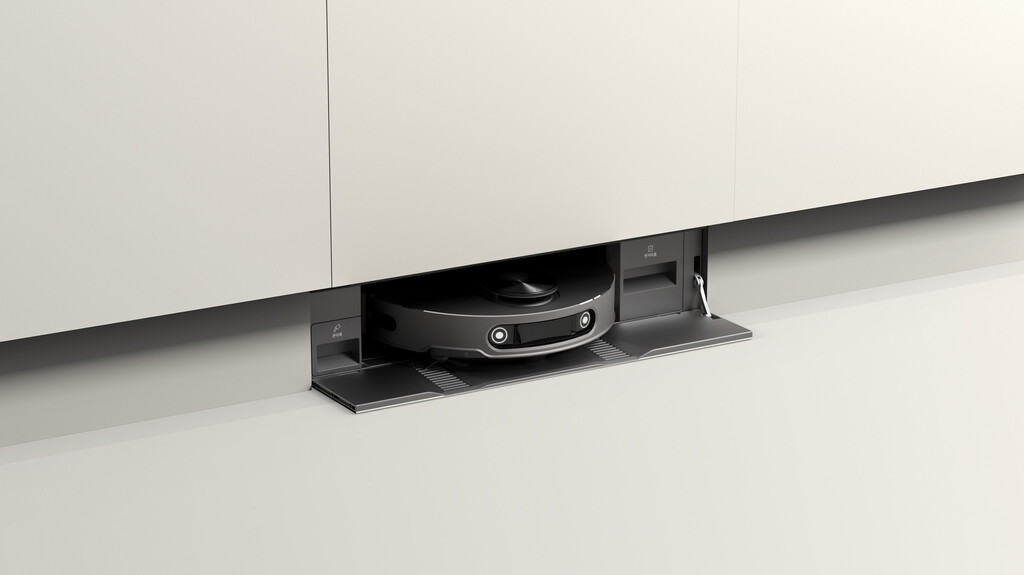LG ha creado un robot aspirador “invisible”. Se guarda bajo el fregadero, hace poco ruido y mantiene la mopa siempre lista